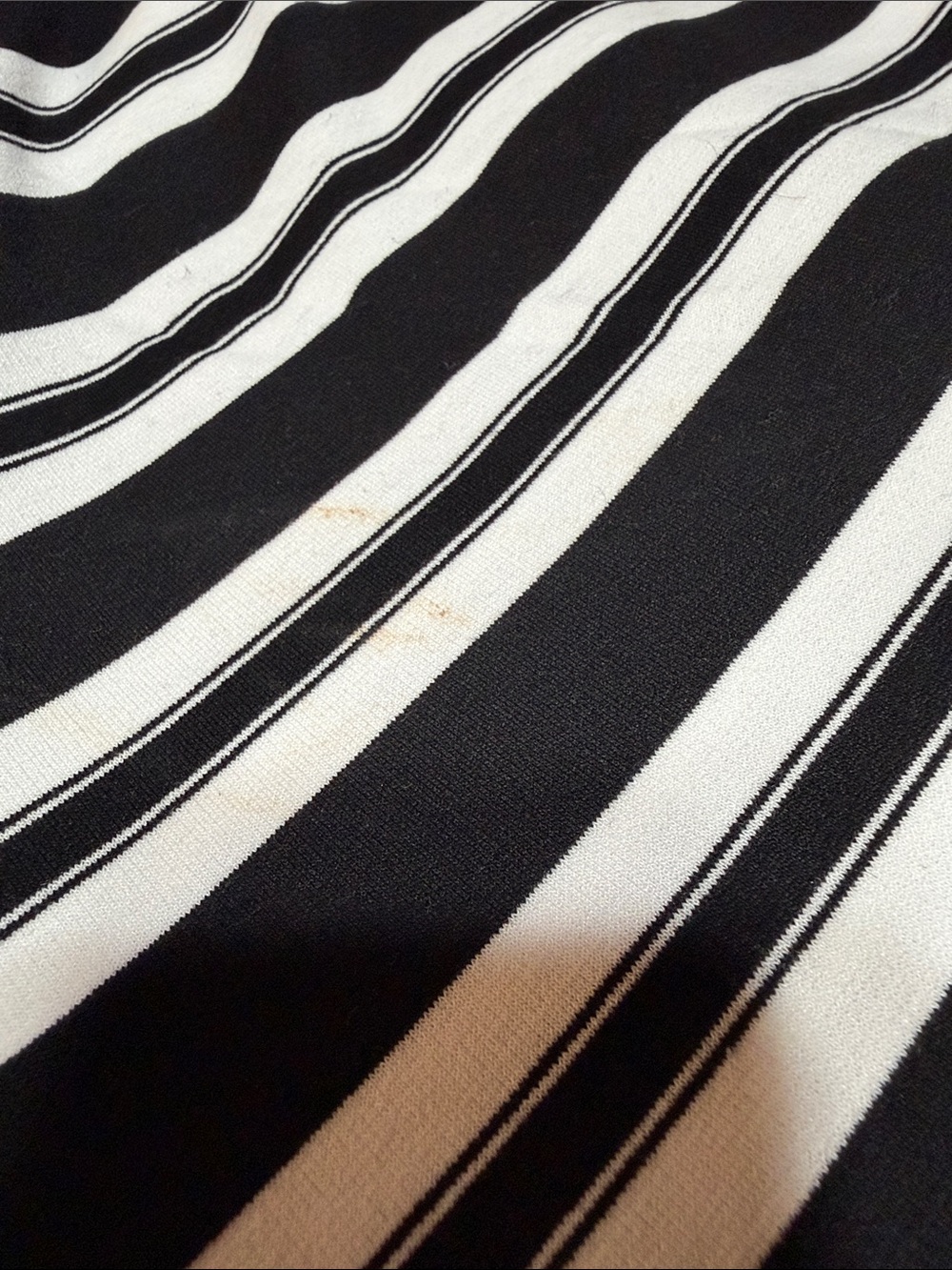 Karl Lagerfeld Paris Directional Stripe Cap Sleeve - Picture 12 of 12
